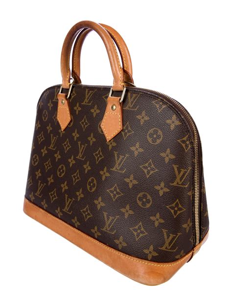 louis vuitton bag street style|old louis vuitton bag styles.